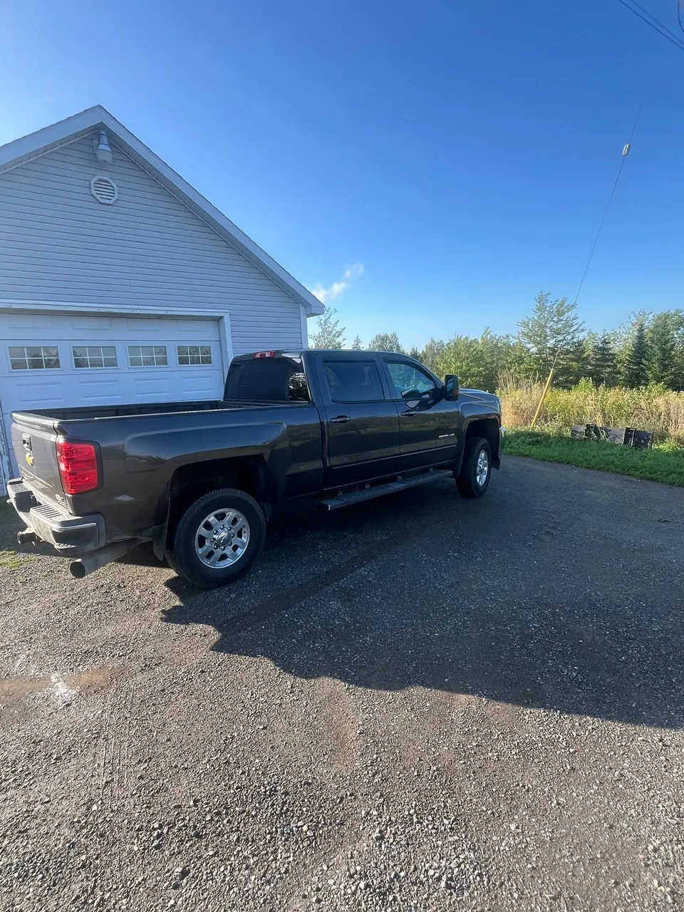 Chevrolet C/K Pickup 2500 2015 photo 2