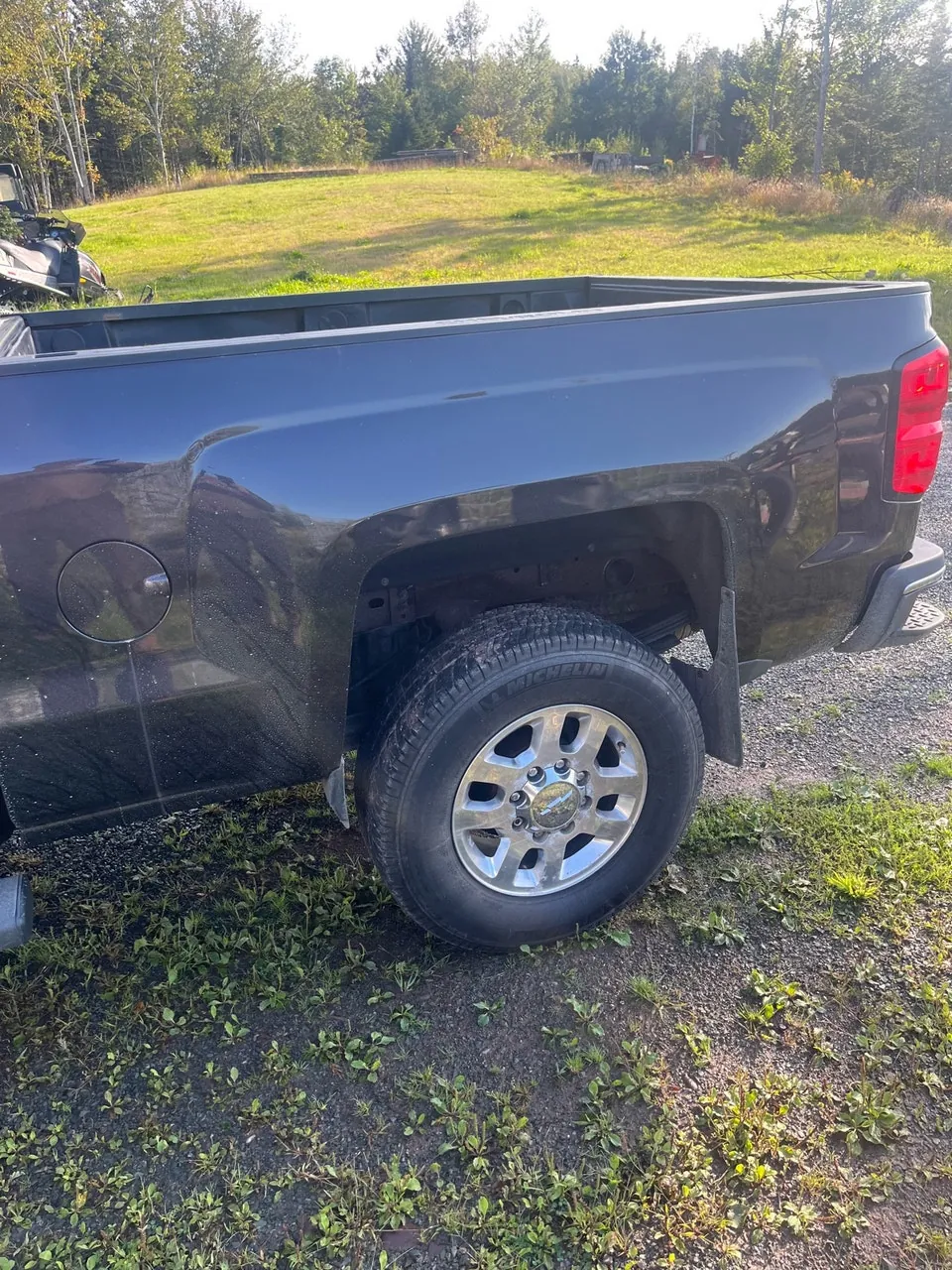 Chevrolet C/K Pickup 2500 2015 photo 3