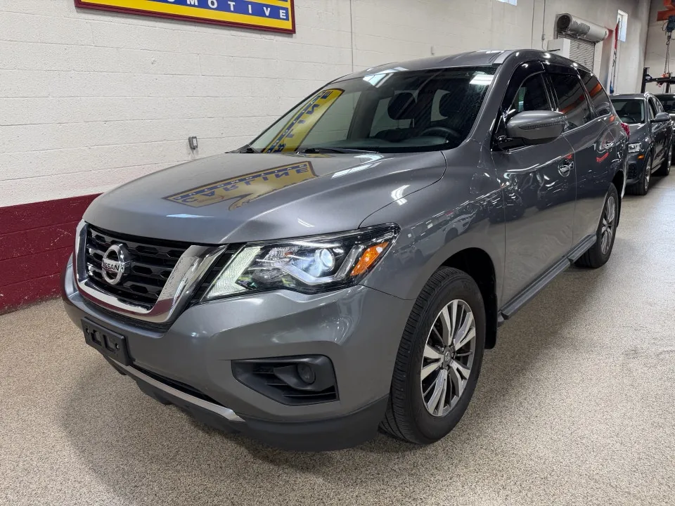 Nissan Pathfinder 2019 photo 2