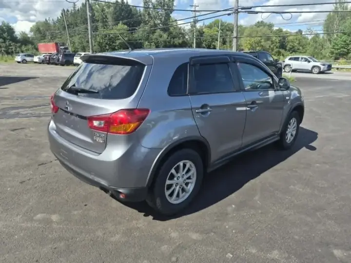 Mitsubishi Rvr 2016 photo 5