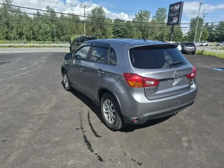 Mitsubishi Rvr 2016 photo 3