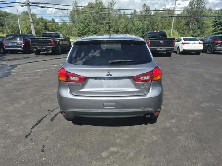Mitsubishi Rvr 2016 photo 4
