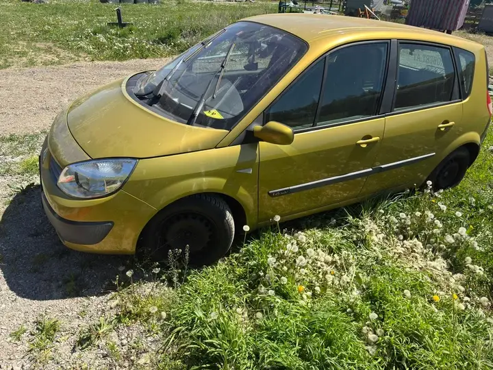 Renault Scenic 2004 photo 3