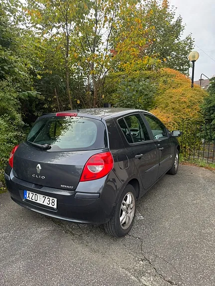 Renault Clio 2006 photo 4