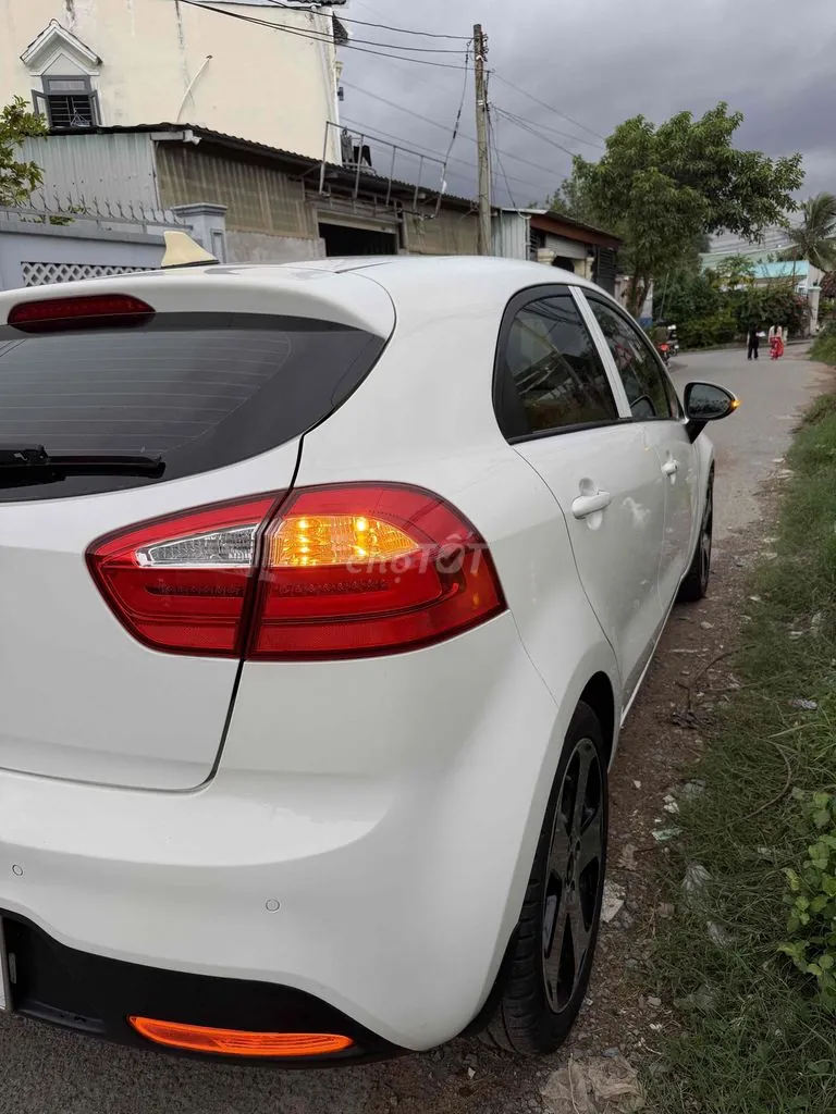 Kia Rio 2013 photo 3