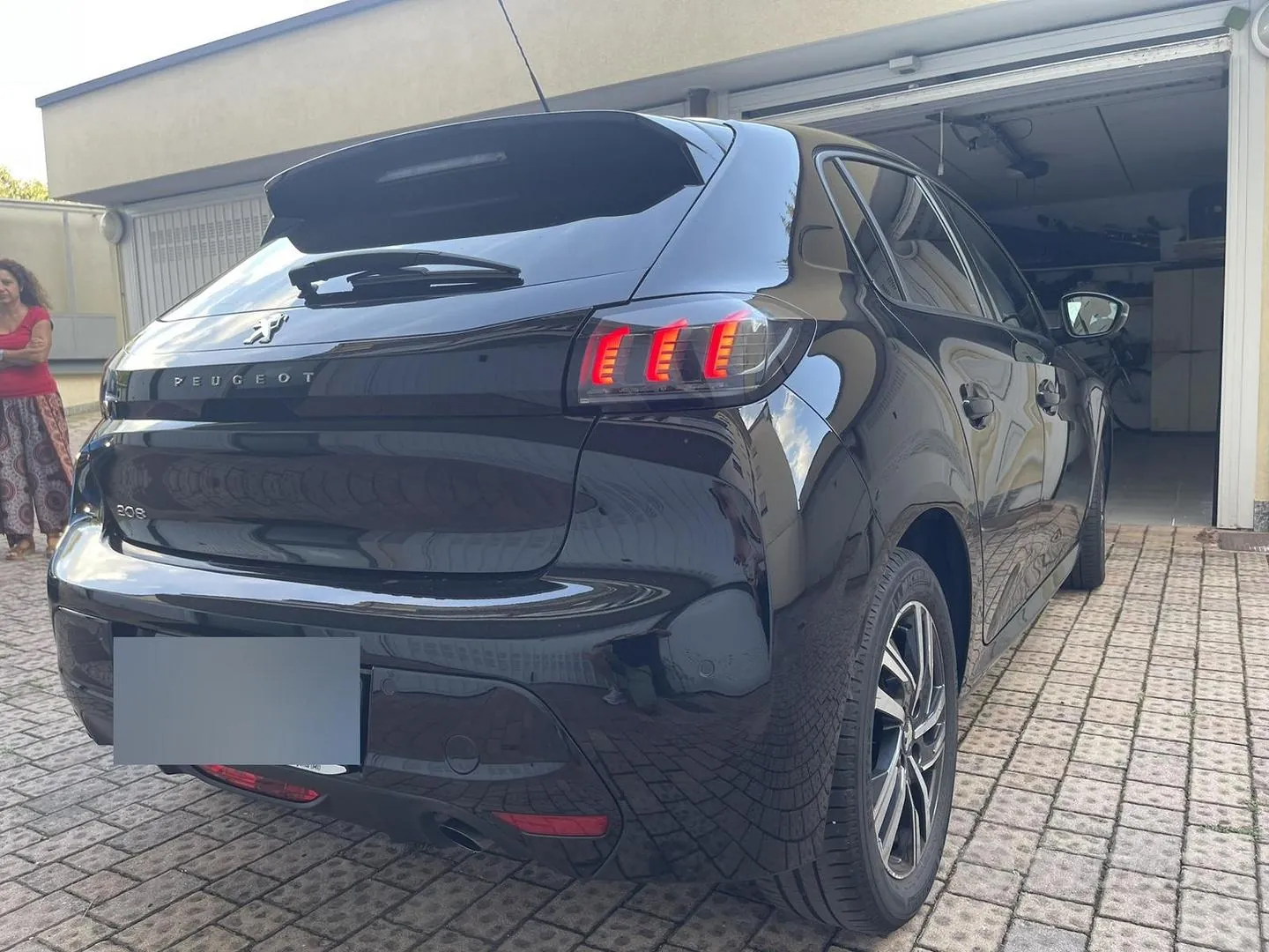 Peugeot 208 2021 photo 5