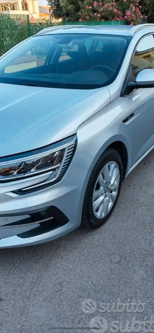 Renault Megane 2022 photo 5