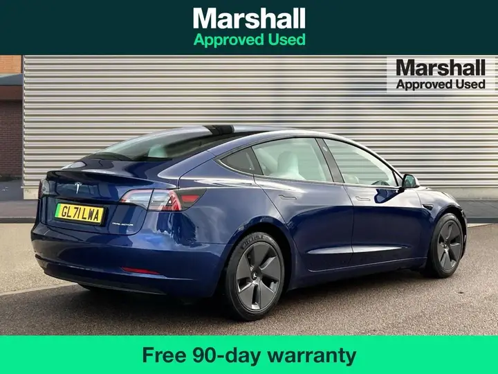 Tesla Model 3 2021 photo 3