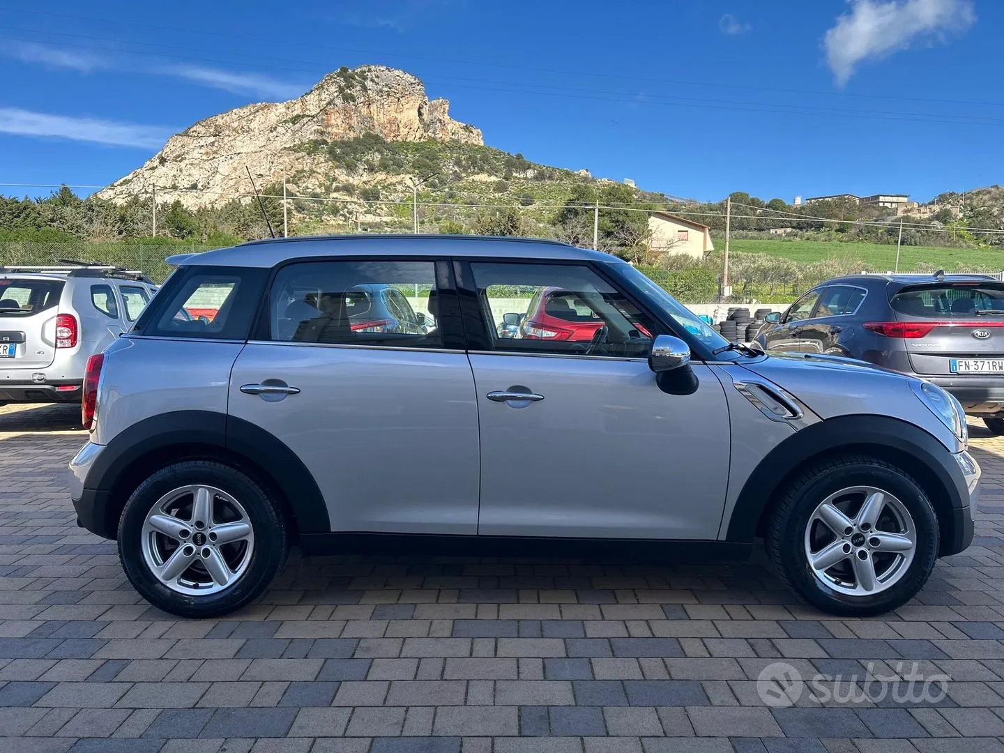Mini Countryman 2012 photo 4