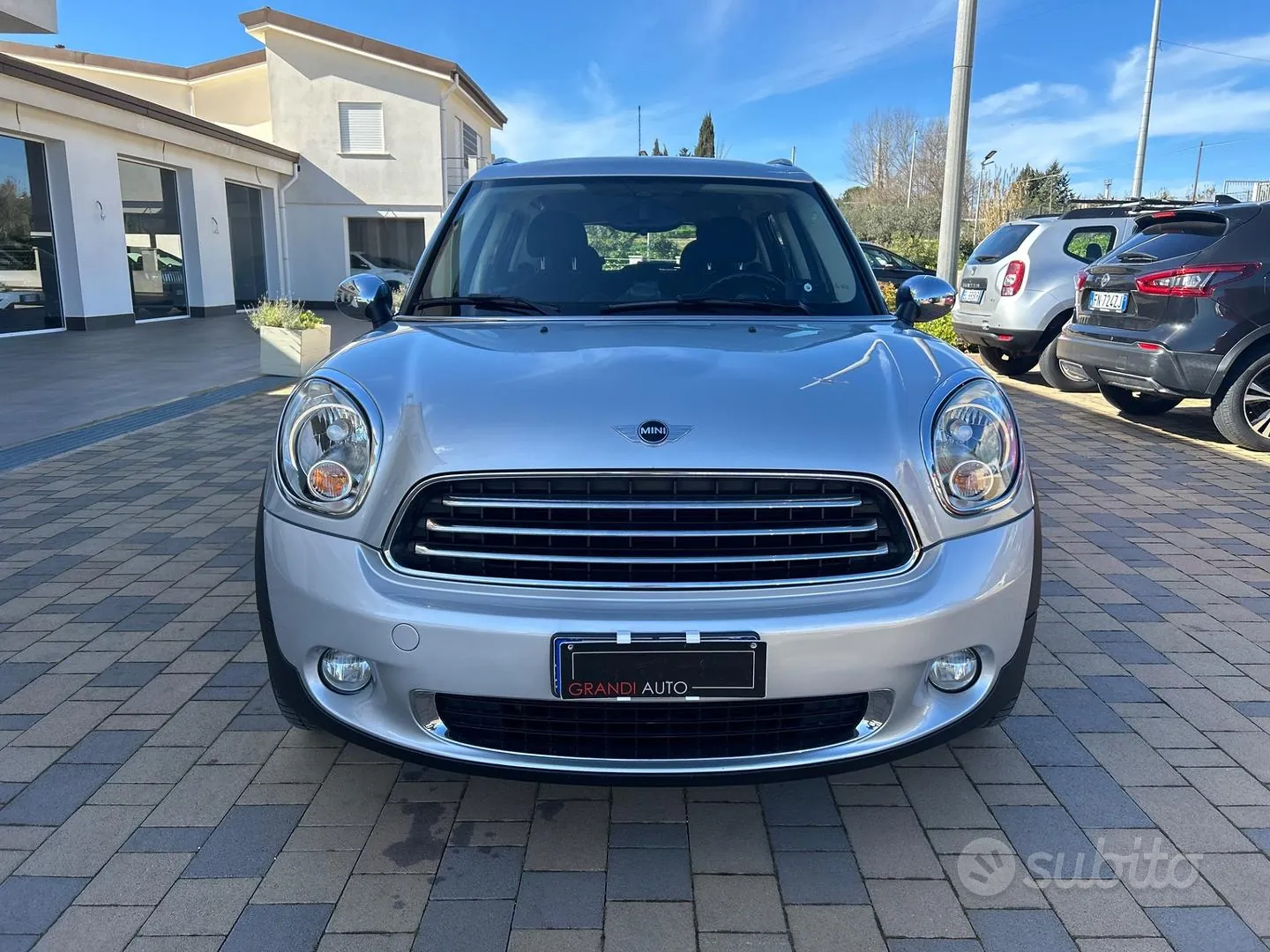 Mini Countryman 2012 photo 2