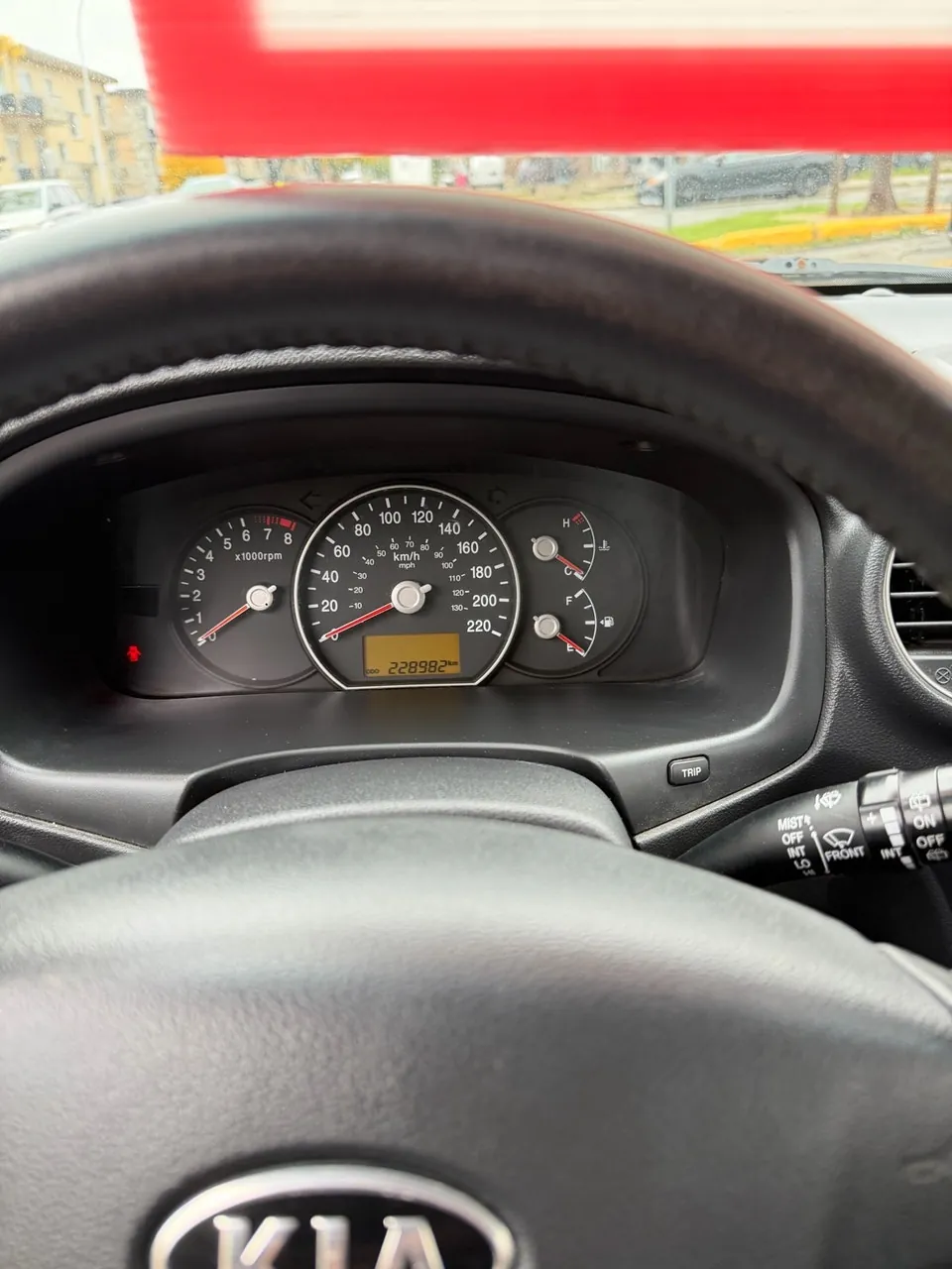 Kia Rondo 2009 photo 5