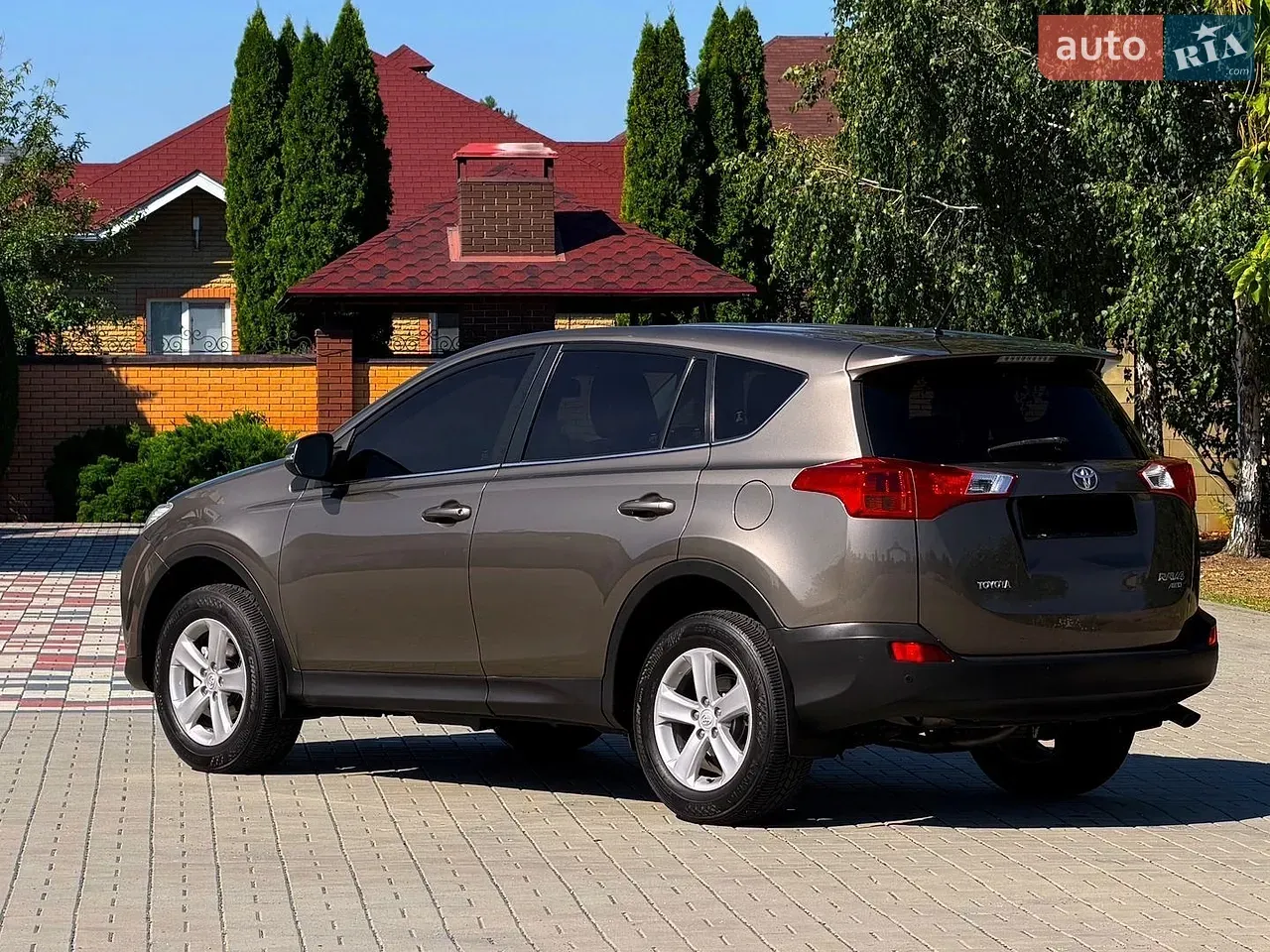 Toyota Rav4 2014 photo 4