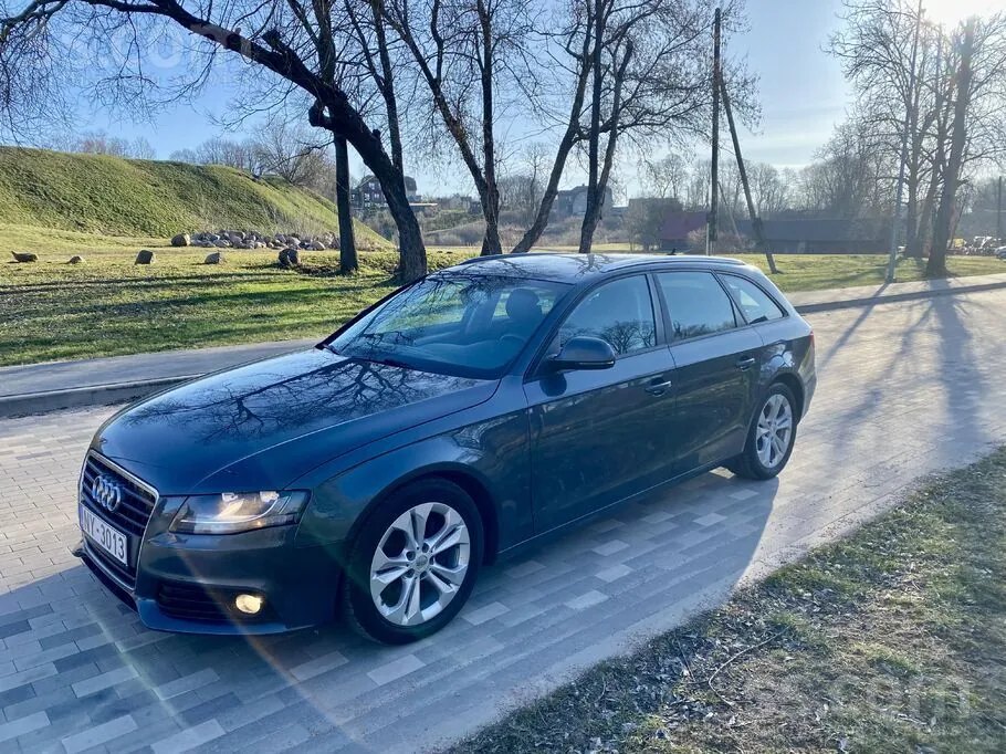 Audi A4 2008 photo 4