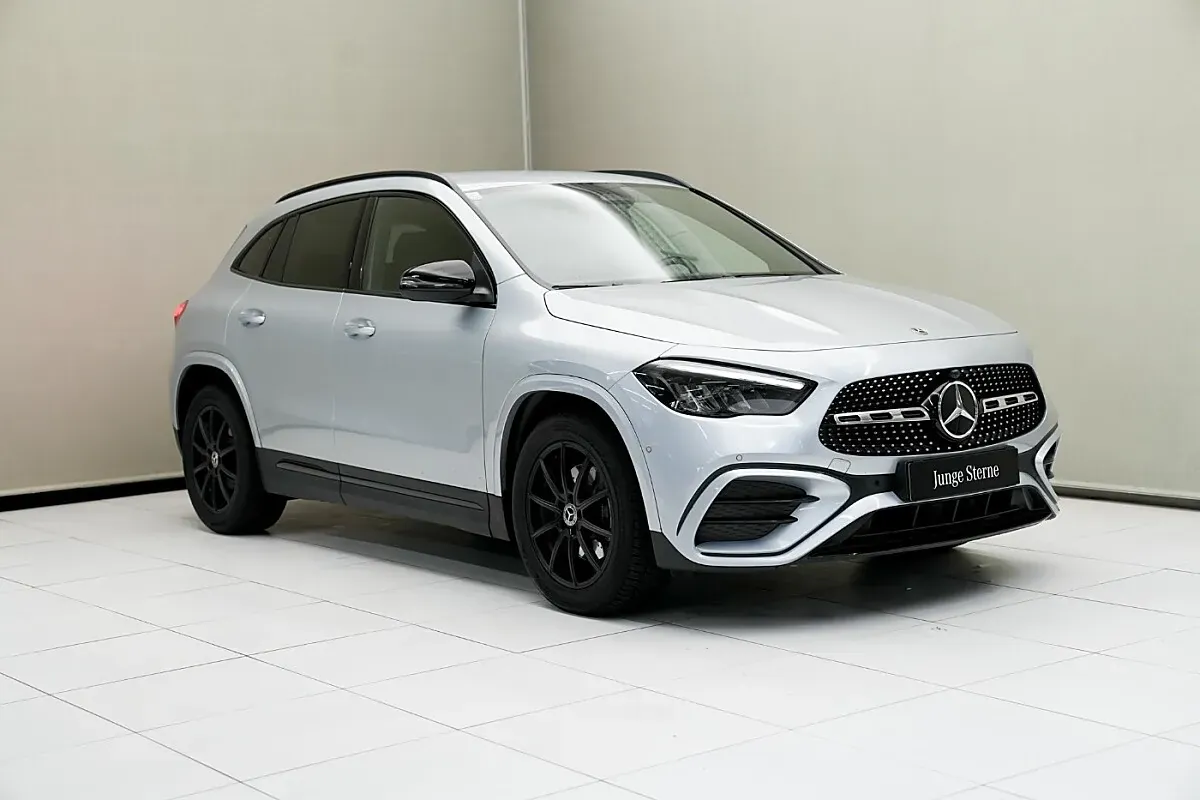 Mercedes-Benz Gla Class 2024 photo 2