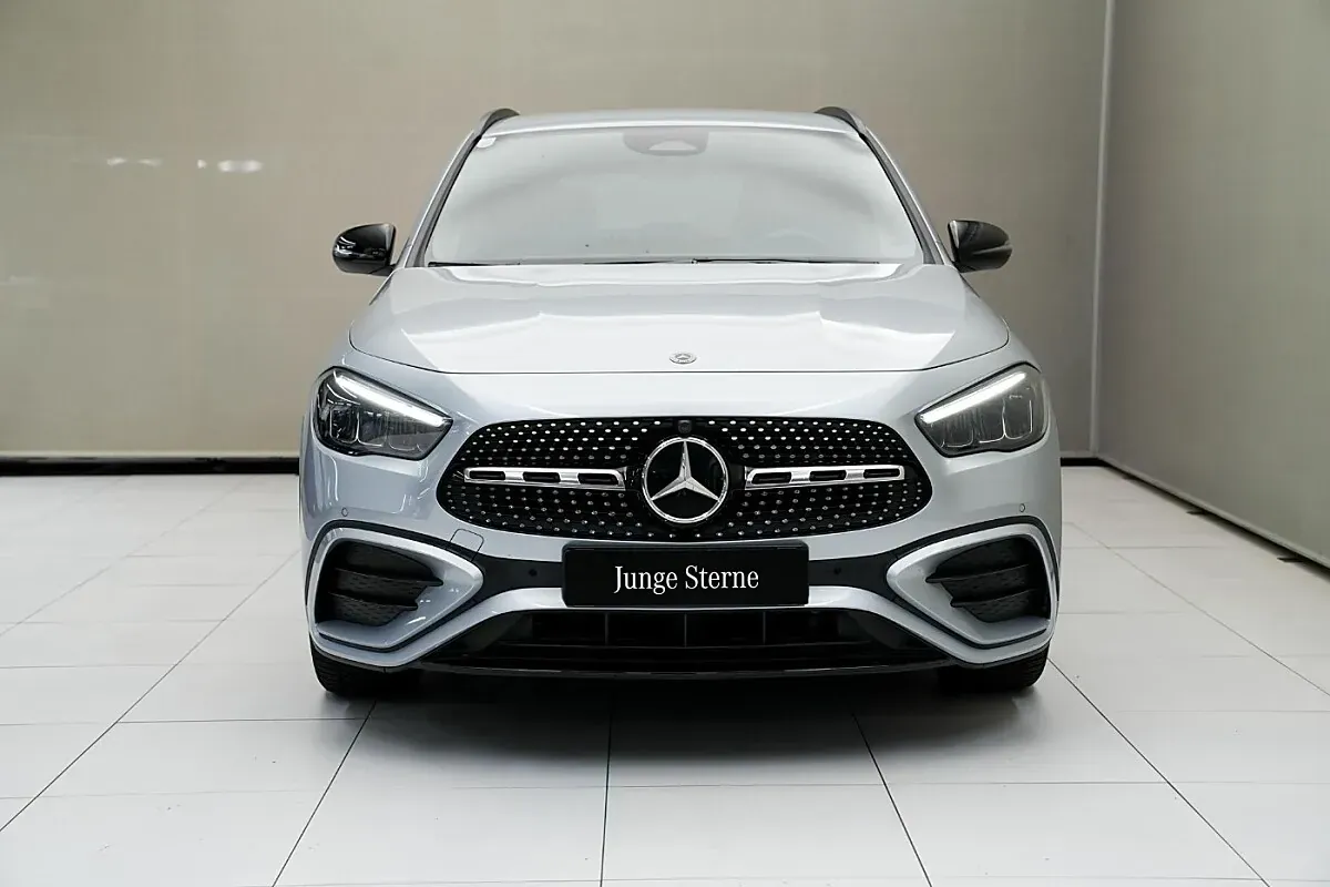 Mercedes-Benz Gla Class 2024 photo 3