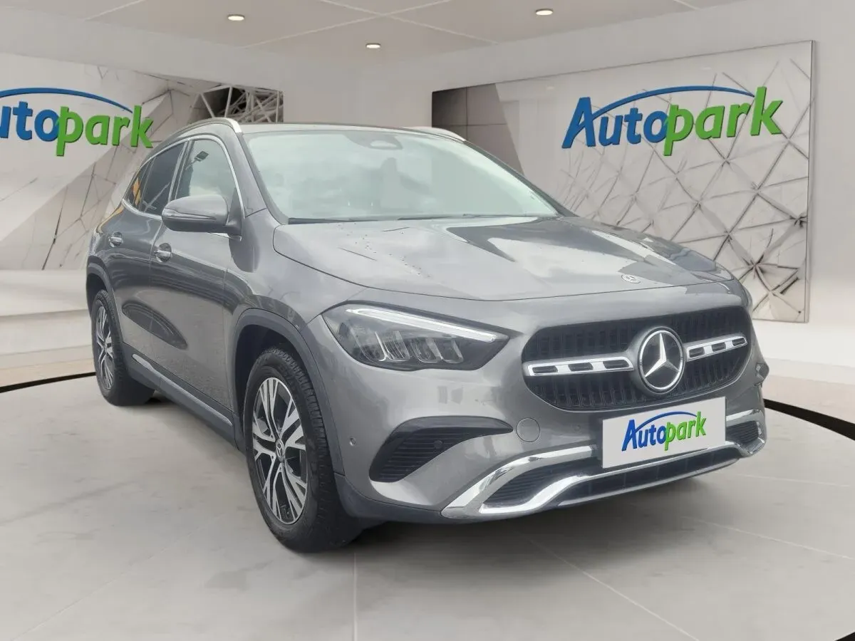 Mercedes-Benz Gla Class 2024 photo 3