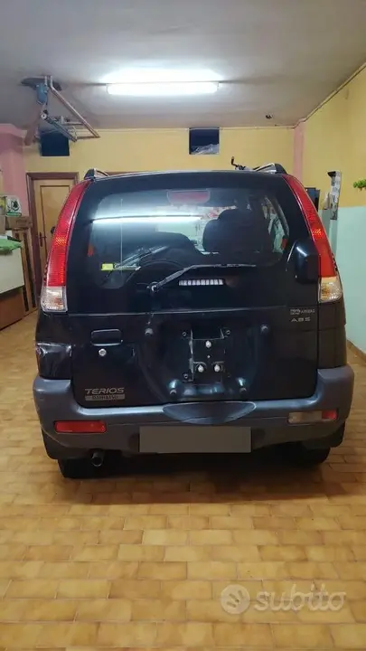 Daihatsu Terios 2003 photo 3