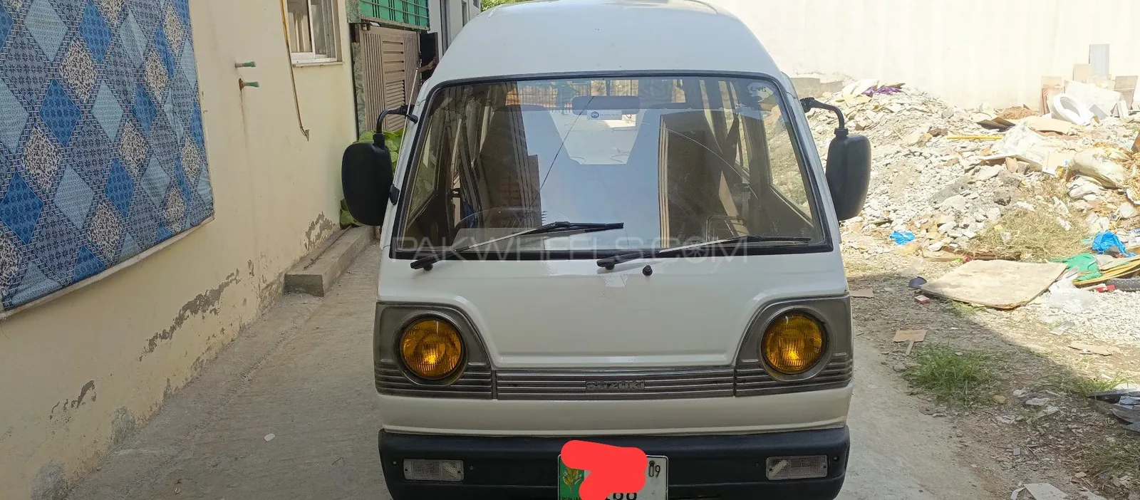Suzuki Bolan