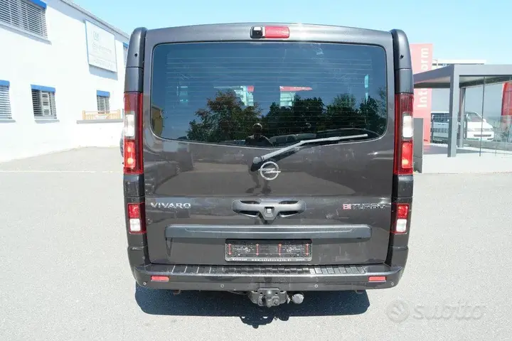 Opel Vivaro 2017 photo 4