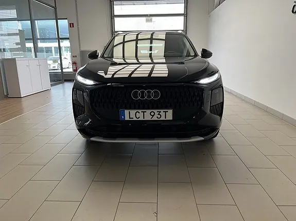 Audi Q3 2026 photo 2