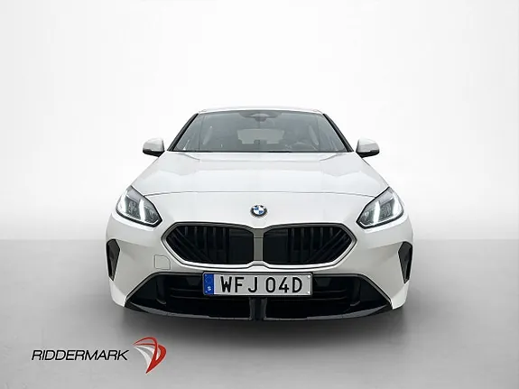 BMW 120 2025 photo 2