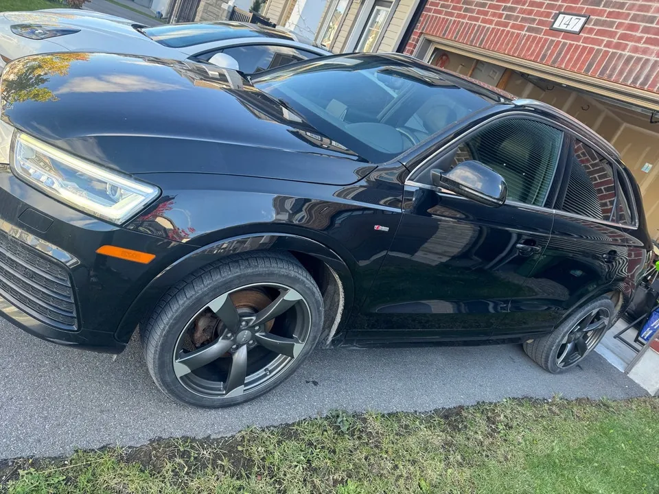 Audi Q3 2016 photo 3