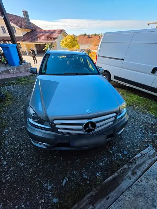Mercedes-Benz C300