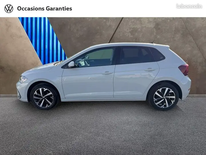 Volkswagen Polo 2023 photo 2
