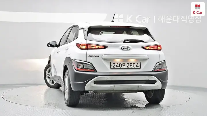 Hyundai Kona 2021 photo 2