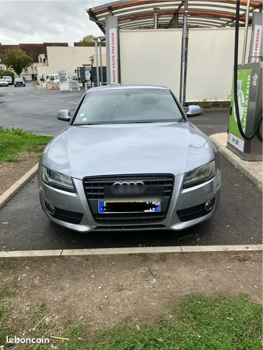 Audi A5 2008 photo 2