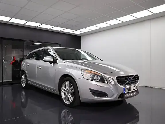 Volvo V60 2011 photo 3