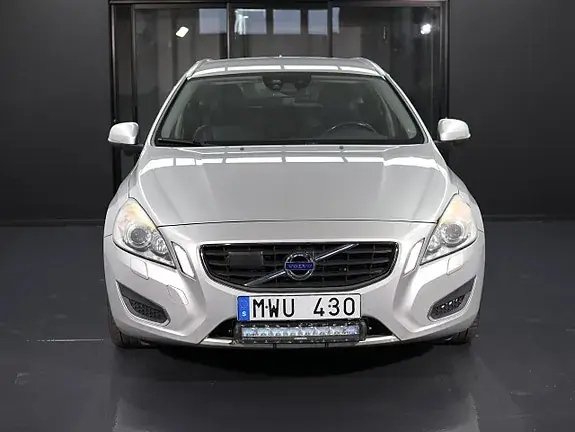 Volvo V60 2011 photo 4