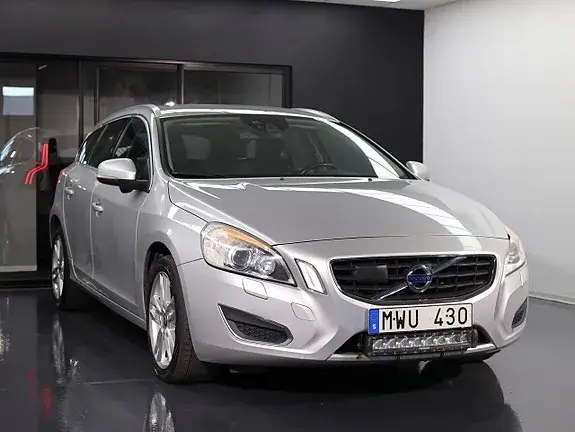 Volvo V60 2011 photo 5
