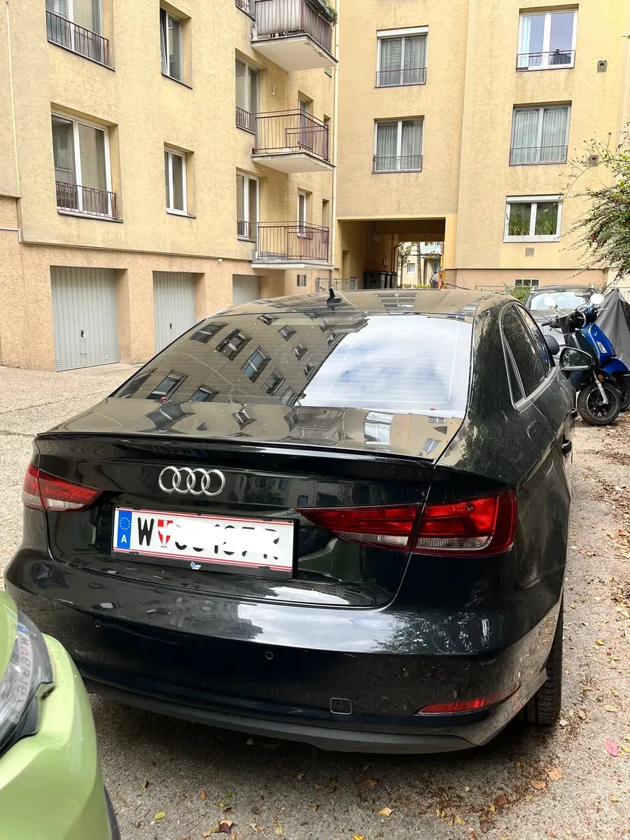 Audi A3 2015 photo 3