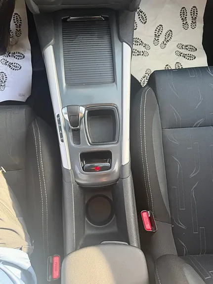 Citroen C4 2011 photo 4