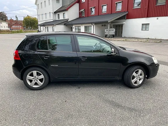Volkswagen Golf V 2008 photo 4