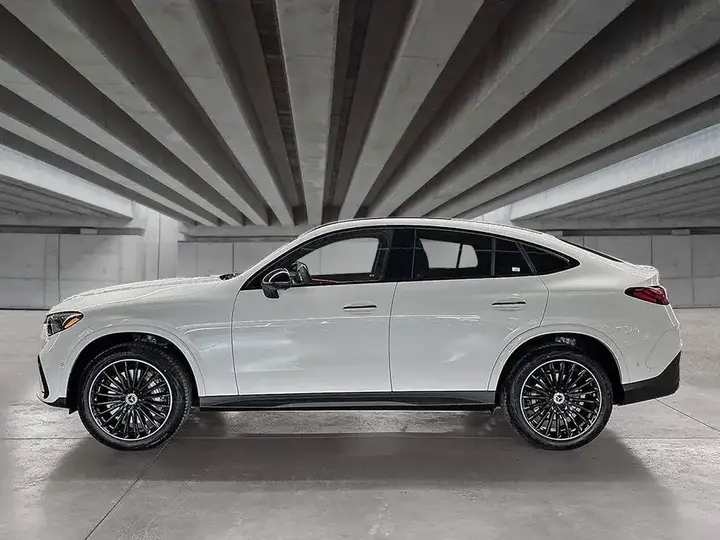 Mercedes-Benz Glc 2027 photo 2