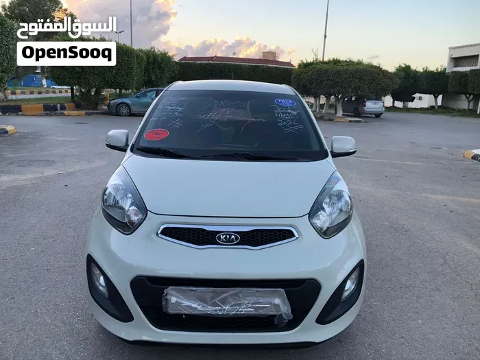 Kia Picanto 2012 photo 4