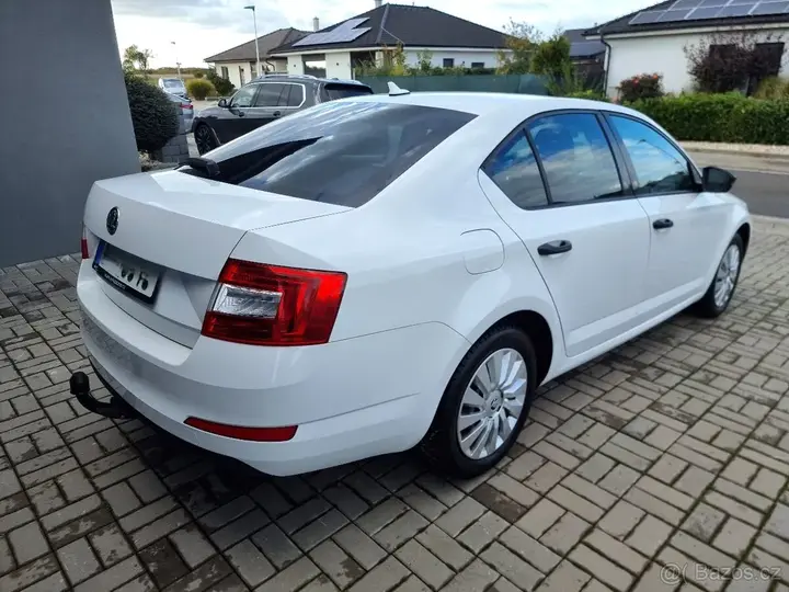 Skoda Octavia 2013 photo 4