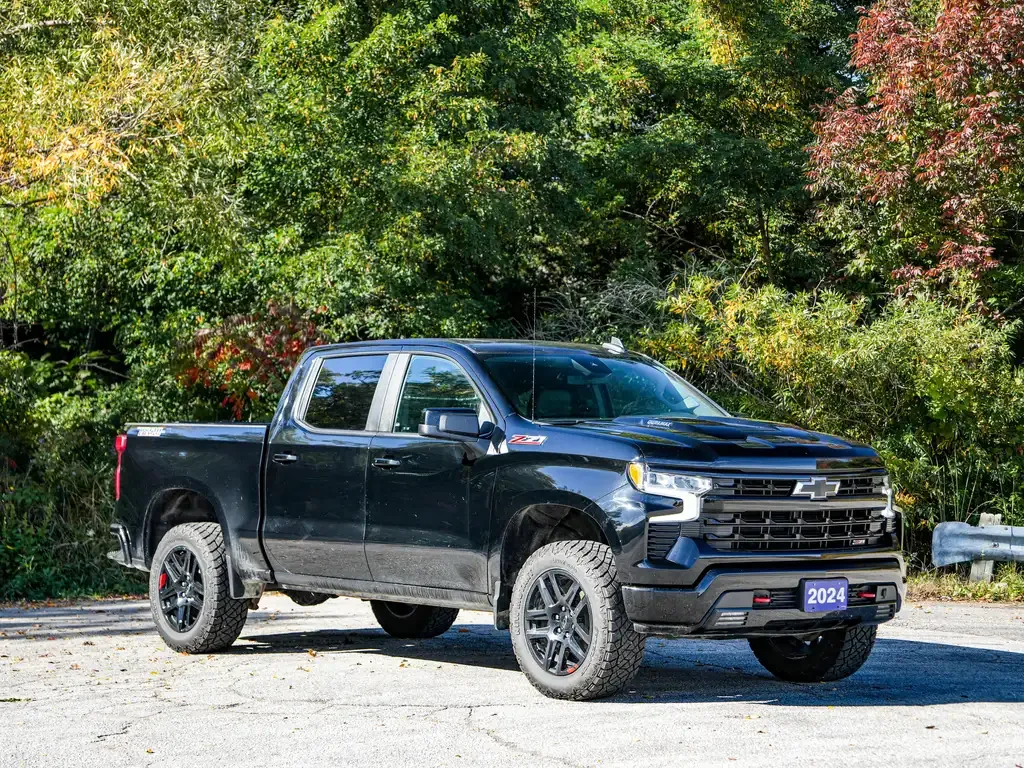 Chevrolet Silverado 1500 2024 photo 3