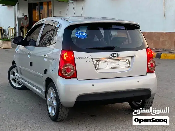 Kia Rio 2009 photo 2