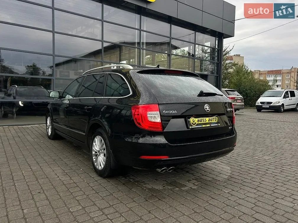 Skoda Superb 2015 photo 5
