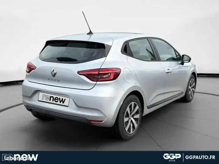 Renault Clio 2023 photo 2