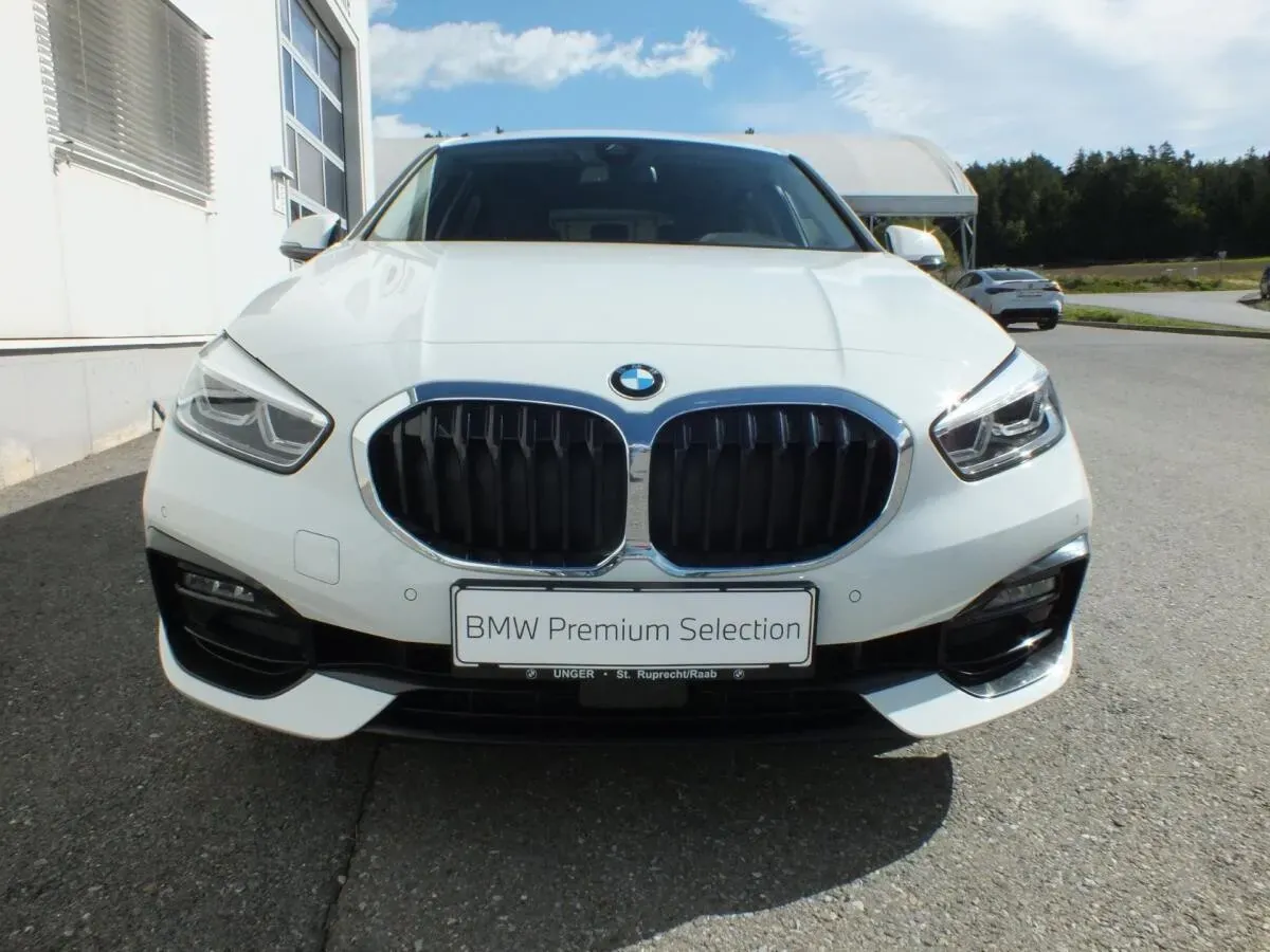 BMW 1 Series 2020 photo 3