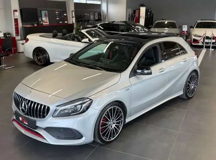 Mercedes-Benz A-Class 2016 photo 2