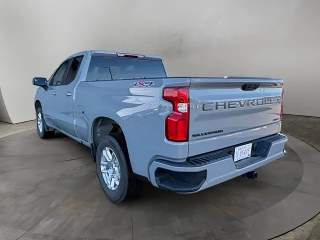 Chevrolet Silverado 1500 2025 photo 3