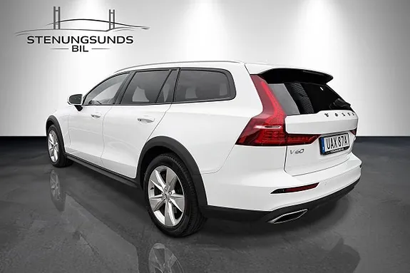 Volvo V60 Cross Country 2020 photo 3