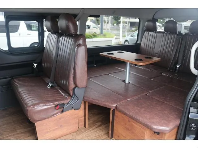 Toyota Hiace Wagon 2026 photo 2