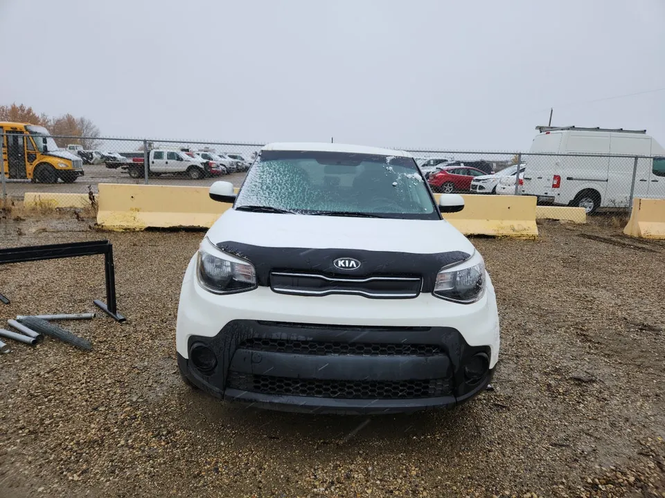 Kia Soul 2018 photo 2