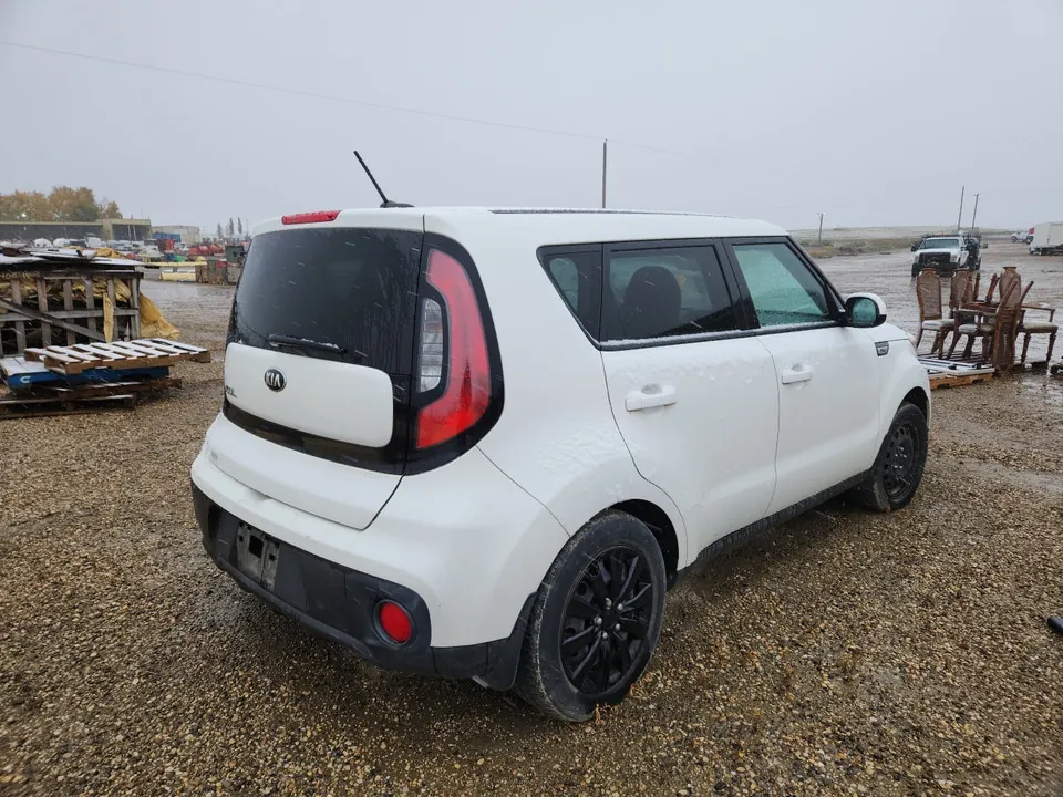 Kia Soul 2018 photo 4